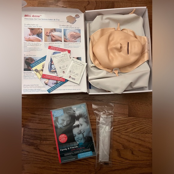 Family & Friends CPR Anytime: Personal Learning Program Kit NEW - Picture 5 of 5